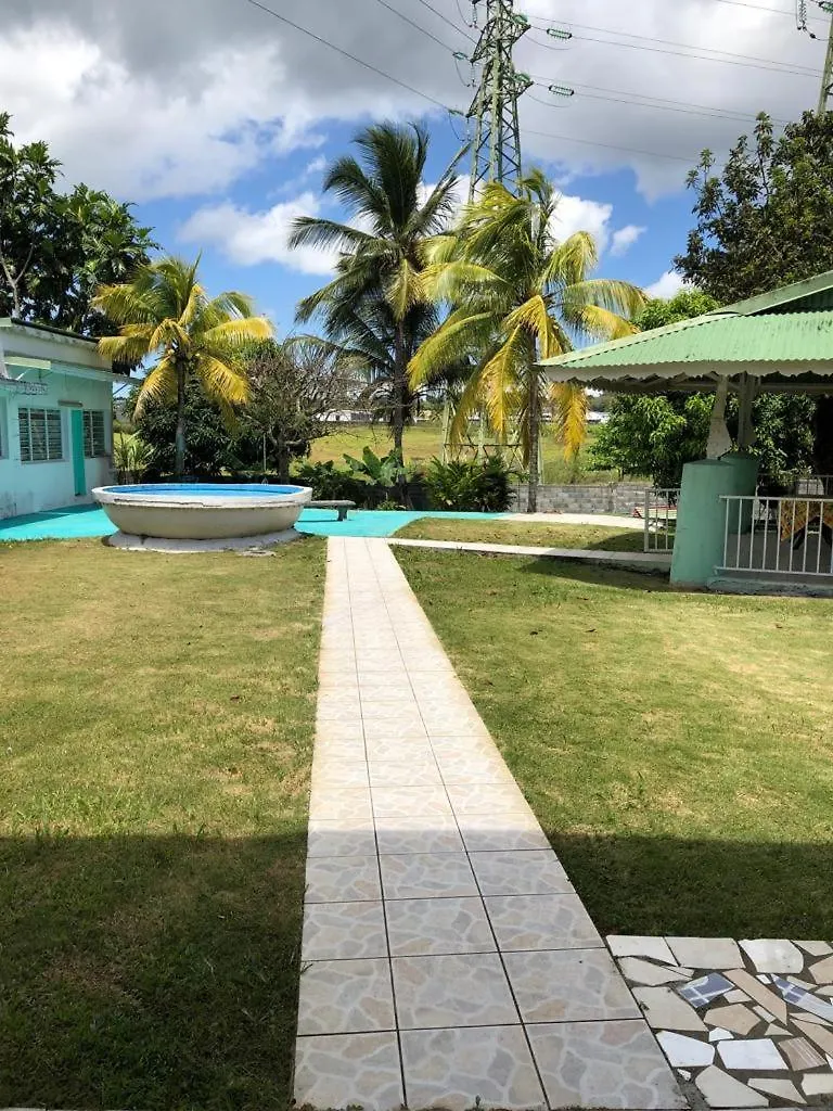Vivalavida Duplex Apartment Les Abymes 0*,  Guadeloupe